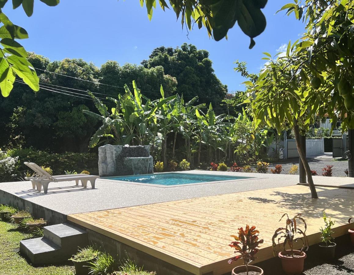 Pare Lodge Tahiti Pirae Buitenkant foto