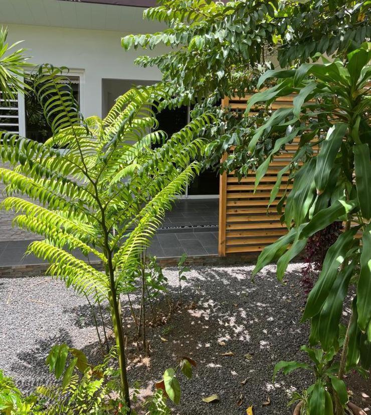 Pare Lodge Tahiti Pirae Buitenkant foto